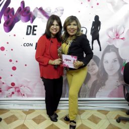 Entrevista – Mujeres de Éxito